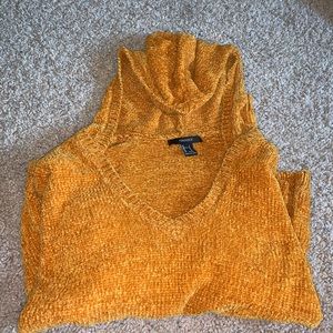 Velvet like sweater sweatshirt